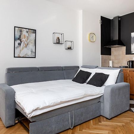 Fashioned Apartment Rycerska By Noclegi Renters Βαρσοβία Εξωτερικό φωτογραφία