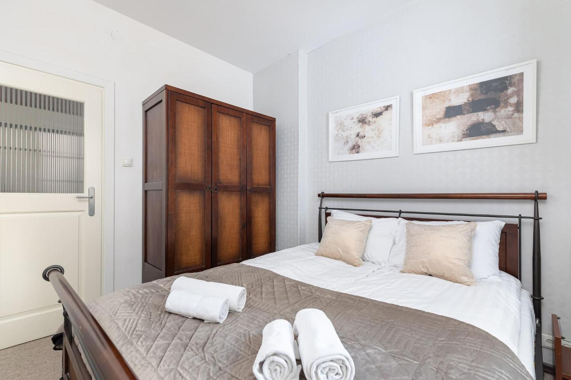 Fashioned Apartment Rycerska By Noclegi Renters Βαρσοβία Εξωτερικό φωτογραφία